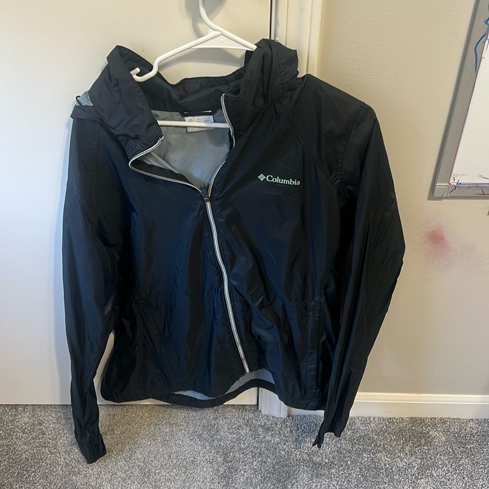 Women’s Columbia jacket